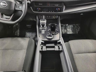 2025 Nissan Rogue AWD SV