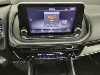 2025 Nissan Rogue AWD SV