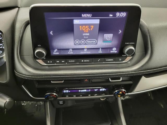 2025 Nissan Rogue AWD SV