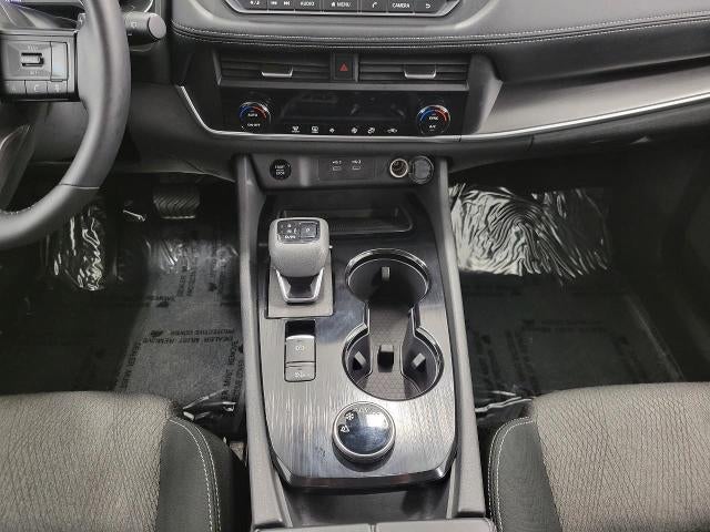 2025 Nissan Rogue AWD SV