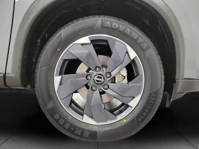 2025 Nissan Rogue AWD SV