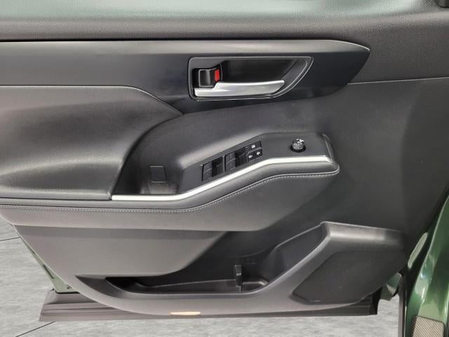 2023 Toyota Highlander XLE AWD