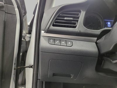 2019 Hyundai Elantra SEL Auto