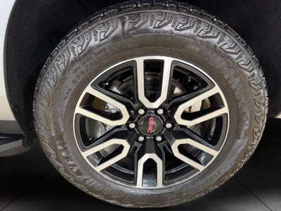 2024 GMC Yukon 4WD 4dr AT4