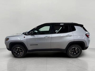 2025 Jeep Compass Trailhawk 4x4