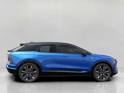 2026 Cadillac OPTIQ 4dr Premium Luxury