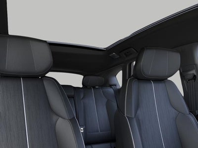 2025 Cadillac OPTIQ AWD 4dr Luxury w/1SE