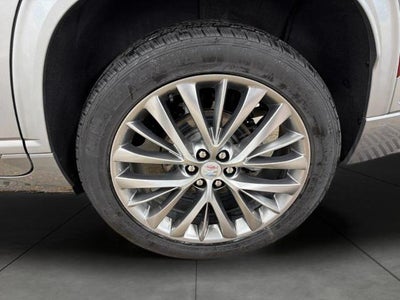 2025 Buick Enclave 4dr Avenir