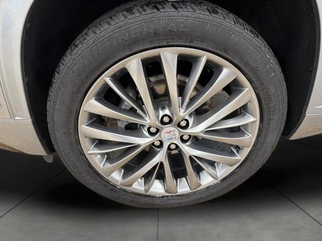 2025 Buick Enclave 4dr Avenir