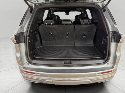 2025 Buick Enclave 4dr Avenir