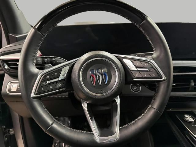 2025 Buick Enclave 4dr Avenir