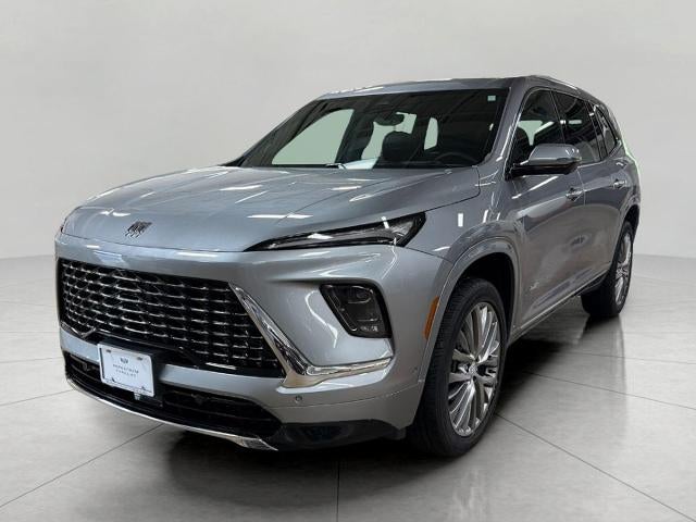 2025 Buick Enclave 4dr Avenir