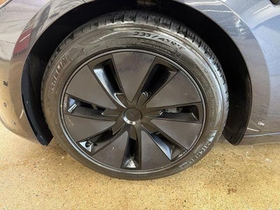 2025 Tesla Model 3 Long Range AWD