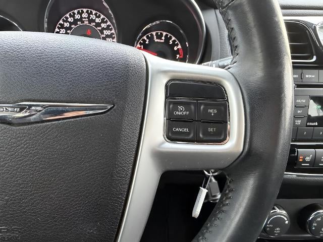 2014 Chrysler 200 Touring