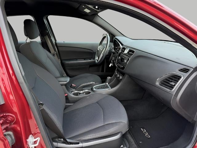 2014 Chrysler 200 Touring