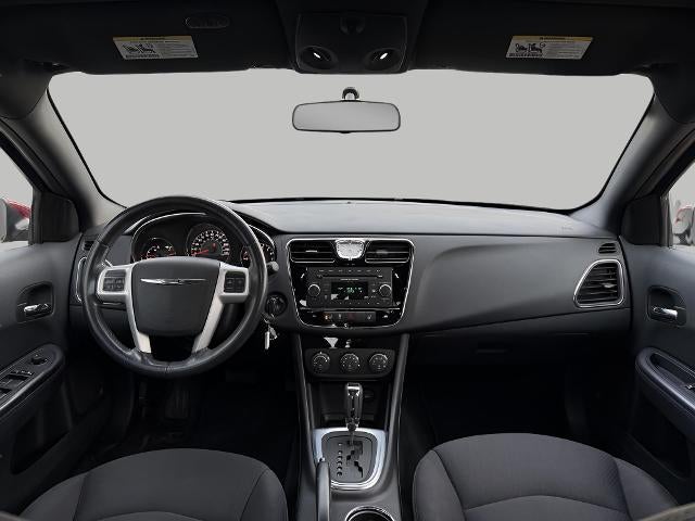 2014 Chrysler 200 Touring