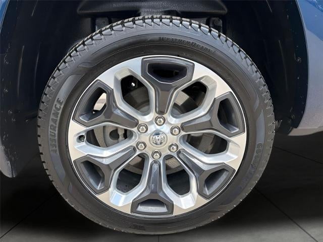 2023 RAM 1500 Base