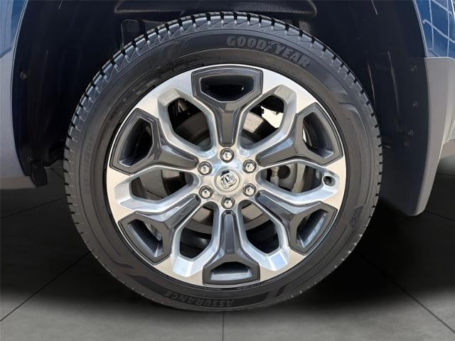 2023 RAM 1500 Base