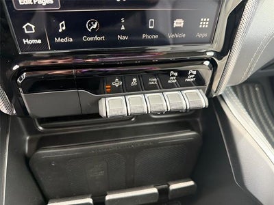 2023 RAM 1500 Base