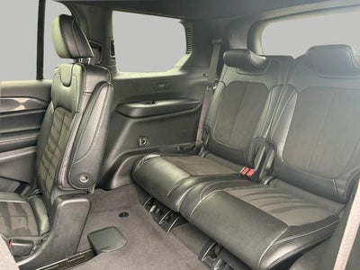 2022 Jeep Grand Cherokee L Altitude 4x4
