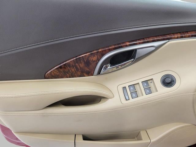 2013 Buick LaCrosse 4dr Sdn Leather FWD