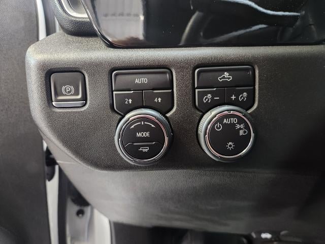 2024 Chevrolet Silverado 1500 4WD Crew Cab 147 LT w/2FL