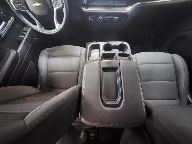 2024 Chevrolet Silverado 1500 4WD Crew Cab 147 LT w/2FL