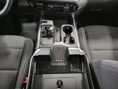 2024 Chevrolet Silverado 1500 4WD Crew Cab 147 RST