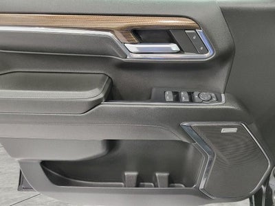 2024 Chevrolet Silverado 1500 4WD Crew Cab 147 RST