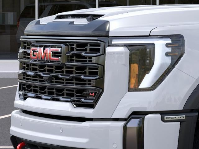 2026 GMC Sierra 2500 HD 4WD Crew Cab 159 AT4