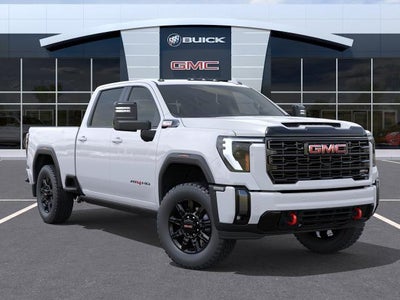 2026 GMC Sierra 2500 HD 4WD Crew Cab 159 AT4