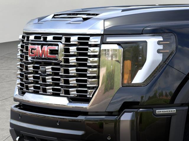 2026 GMC Sierra 2500 HD 4WD Crew Cab 159 Denali