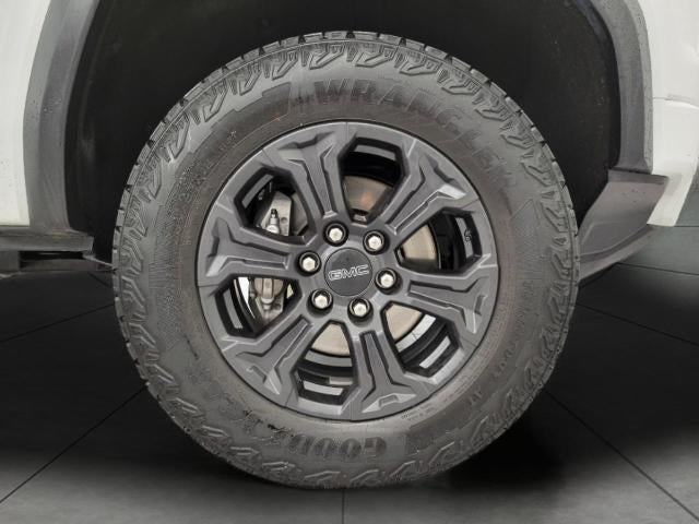 2023 GMC Canyon 2WD Crew Cab Elevation