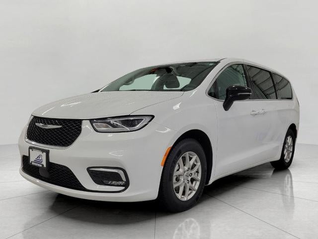 2024 Chrysler Pacifica Touring L FWD