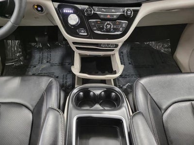 2024 Chrysler Pacifica Touring L FWD