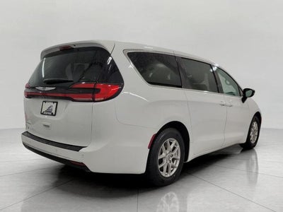 2024 Chrysler Pacifica Touring L FWD