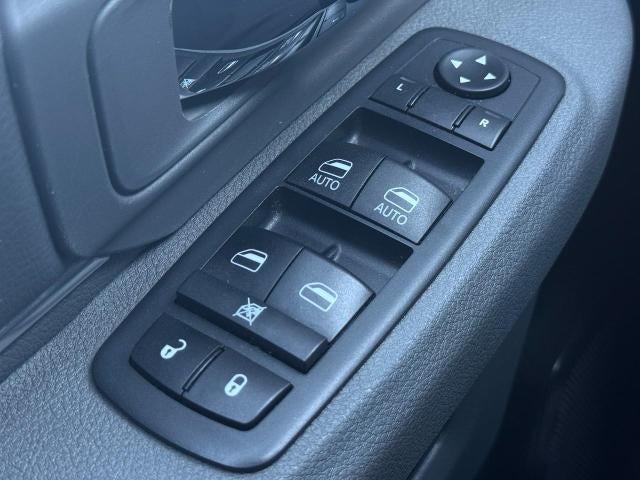 2019 RAM 1500 Classic CREW CAB