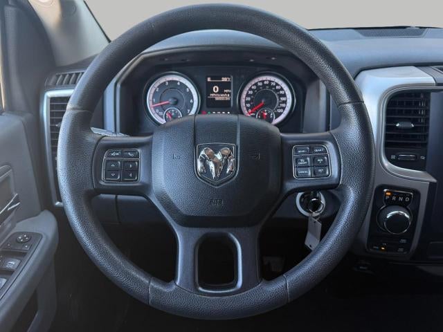2019 RAM 1500 Classic CREW CAB