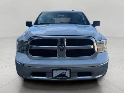 2019 RAM 1500 Classic CREW CAB