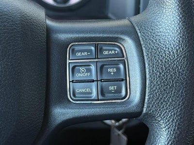 2019 RAM 1500 Classic CREW CAB