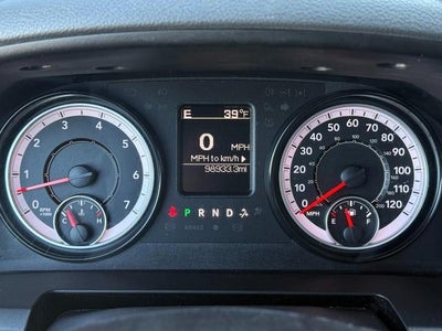 2019 RAM 1500 Classic CREW CAB