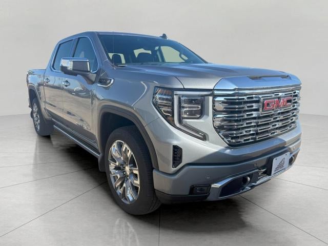 2023 GMC Sierra 1500 4WD Crew Cab 147 Denali
