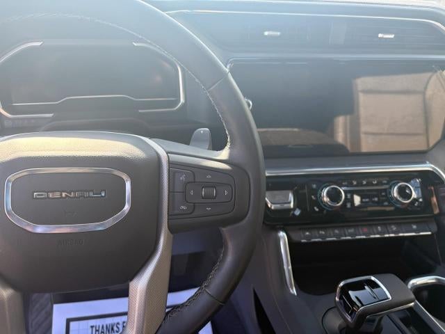 2023 GMC Sierra 1500 4WD Crew Cab 147 Denali