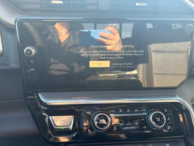 2023 GMC Sierra 1500 4WD Crew Cab 147 Denali