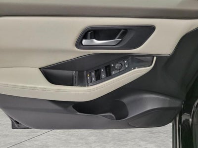 2025 Nissan Rogue AWD SV