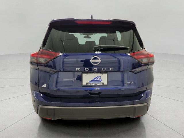 2025 Nissan Rogue AWD SV