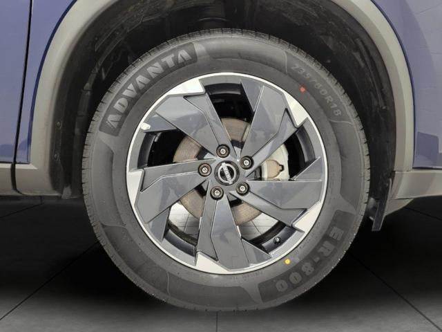 2025 Nissan Rogue AWD SV