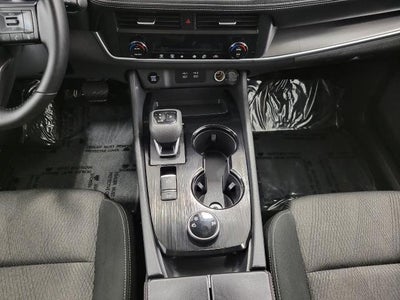 2025 Nissan Rogue AWD SV