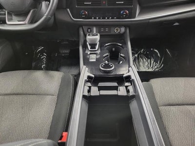 2025 Nissan Rogue AWD SV