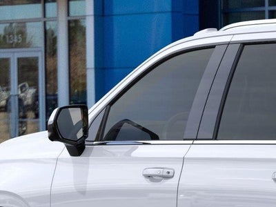 2026 Chevrolet Suburban 4WD 4dr LT